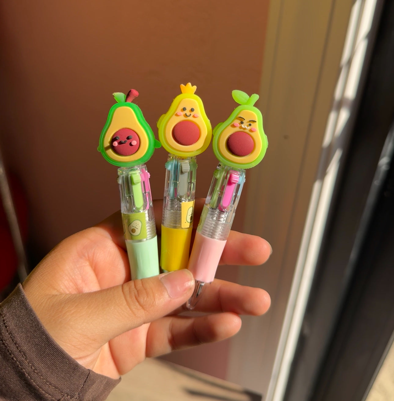 Mini avocado pens