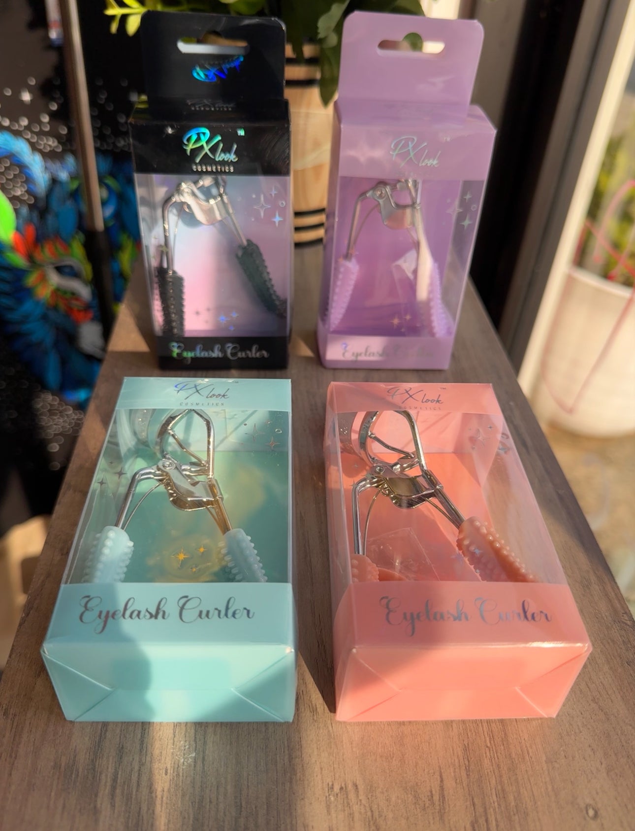 Eyelash curlers