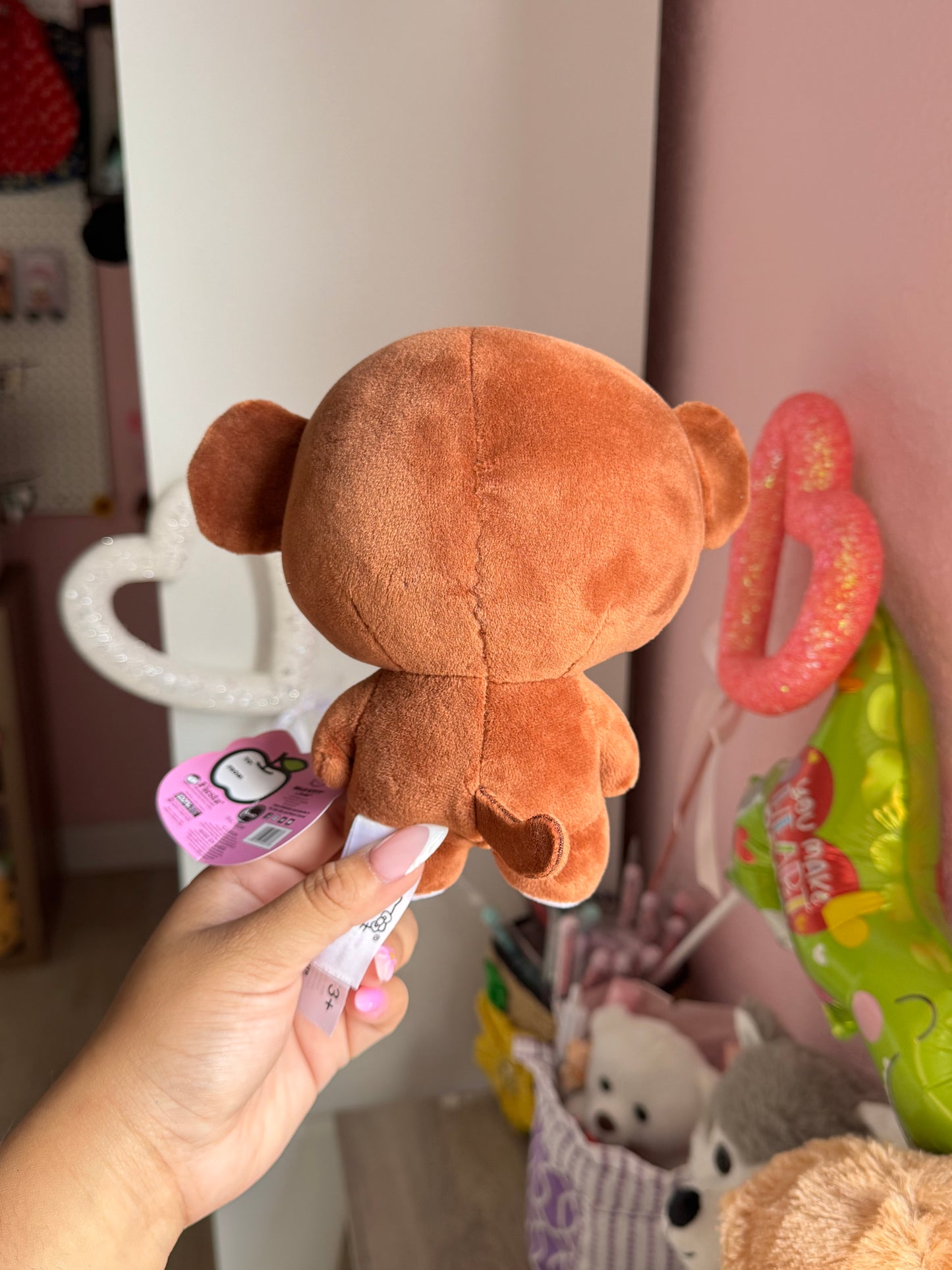 Hello kitty in monkey costume